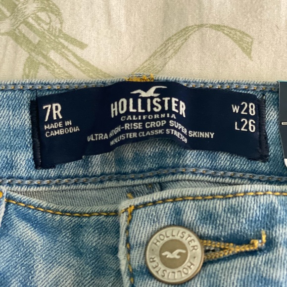 High-Rise Jean Leggings (Advanced Stretch) - Picture 2 of 3